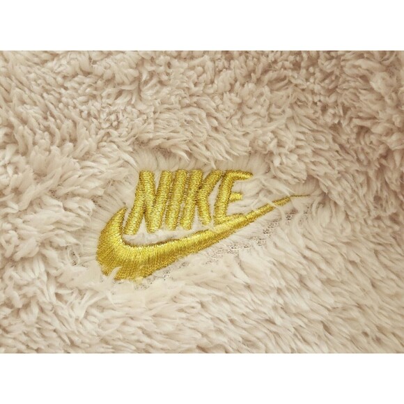 Nike Just Do It Kids Plush Pullover Sweatshirt Size 5-6 Beige Crew Neck Swoosh - Picture 6 of 12